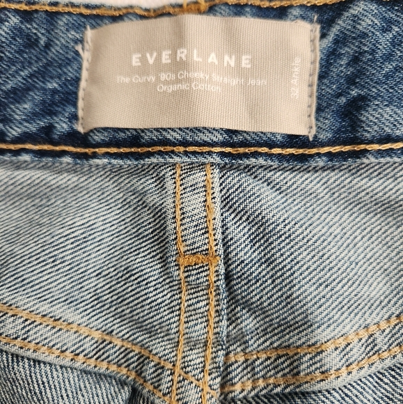 Everlane The Curvy 90s cheeky straight jean - Picture 11 of 16